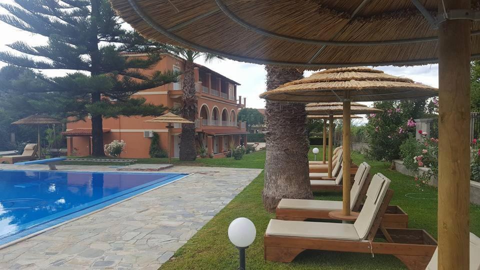 Hellens Village Almiros Beach Ngoại thất bức ảnh
