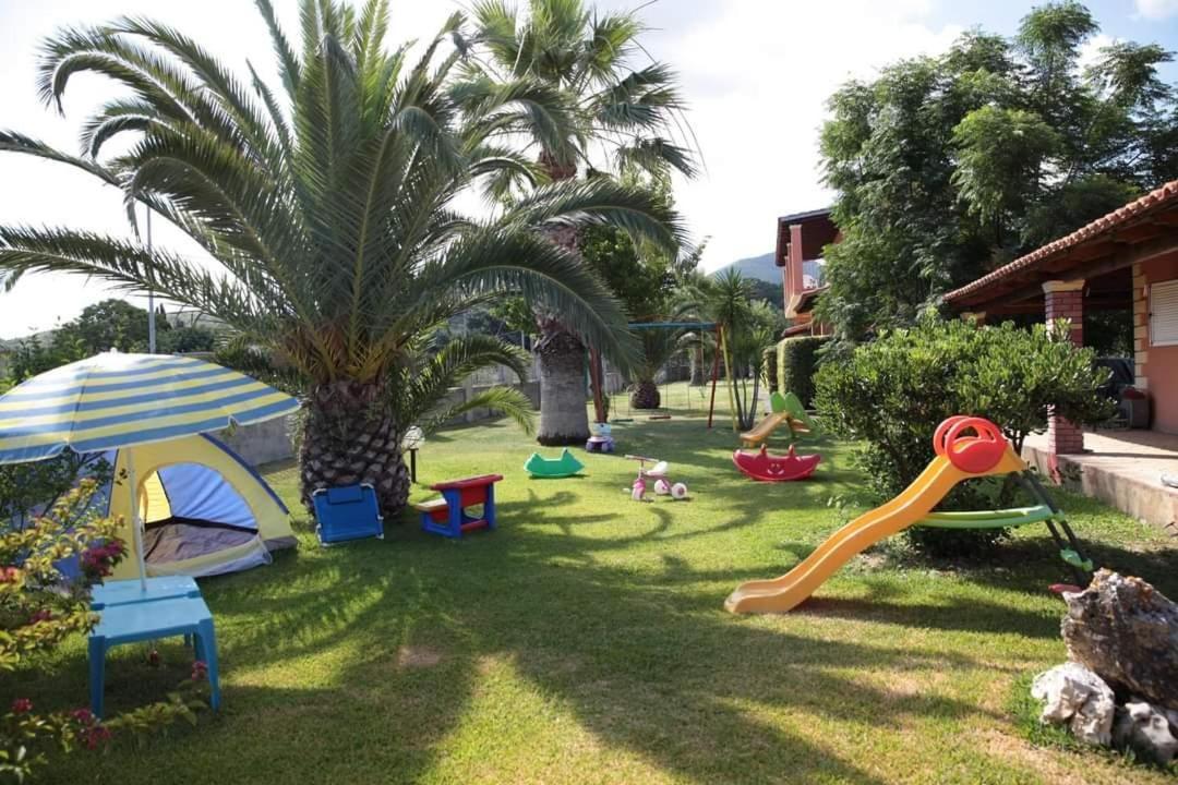 Hellens Village Almiros Beach Ngoại thất bức ảnh